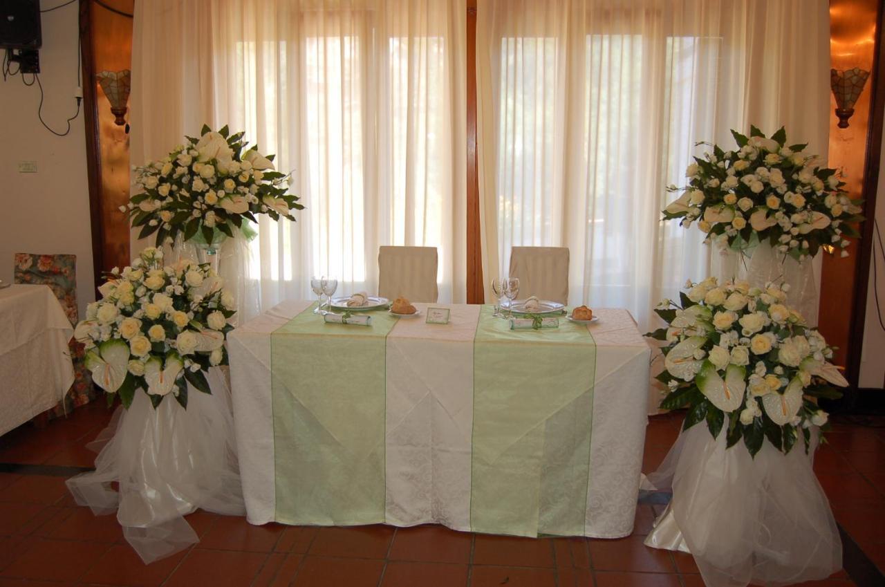 Hotel Lo Sciatore Cotronei ภายนอก รูปภาพ